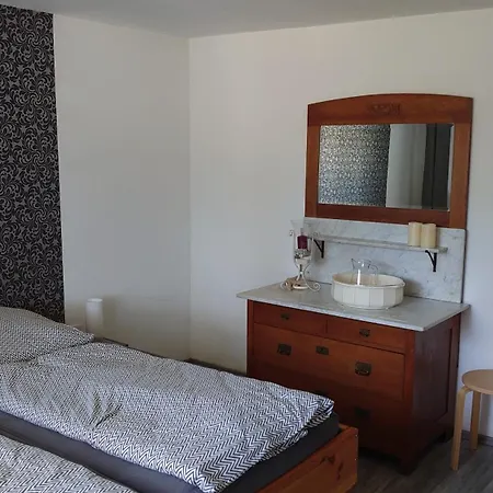 Kleine Am Wald Apartment Aurich